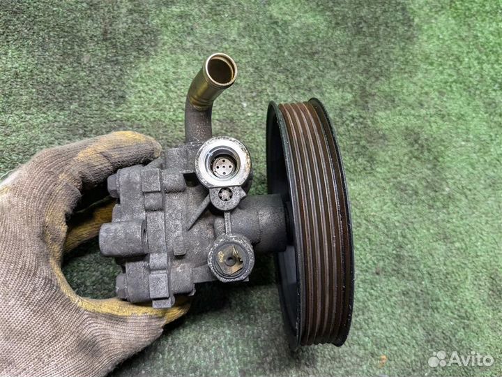 Насос гидроусилителя руля (гур) Mitsubishi Outlan