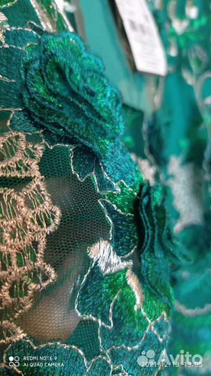 Нарядное женское платье 50