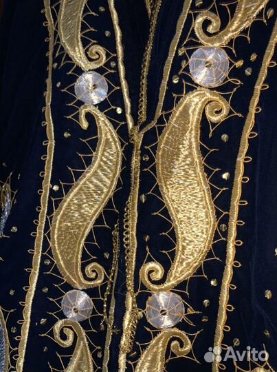 Узбекский халат золотой чапан