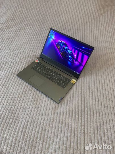 Lenovo игровой самолёт, геймерский, RTX nvidia