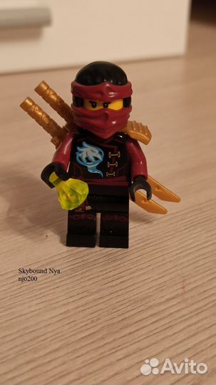 Lego minifigures оригинал