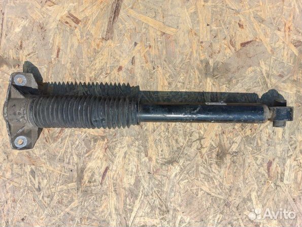 Задний амортизатор Киа Соренто прайм