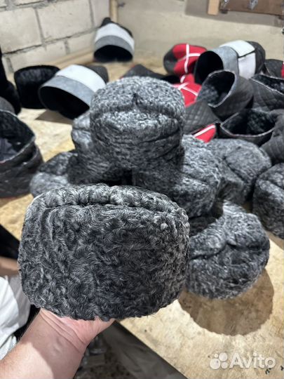 Шапка ушанка каракуль