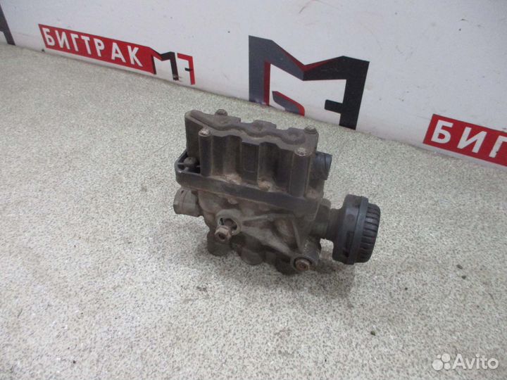 Кран уровня пола главный wabco, Renault