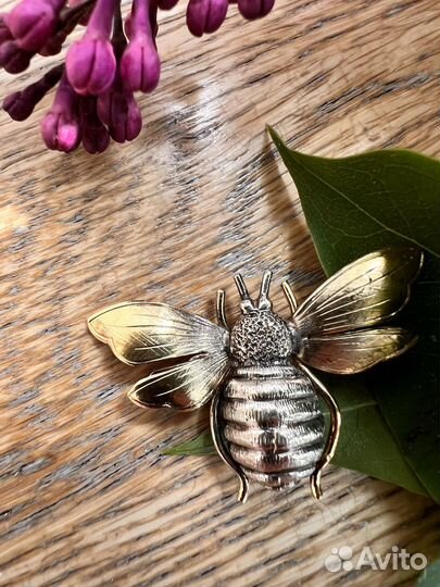 Винтажная брошь от Wells Sterling