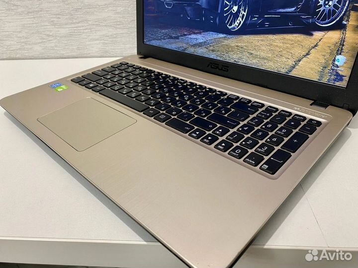 Asus Pentium Silver N5000/MX110/4 GB DDR4/500 SSD