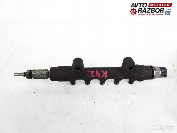 Топливная рампа Ford Transit 2006