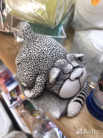 Фарфоровые статуэтки