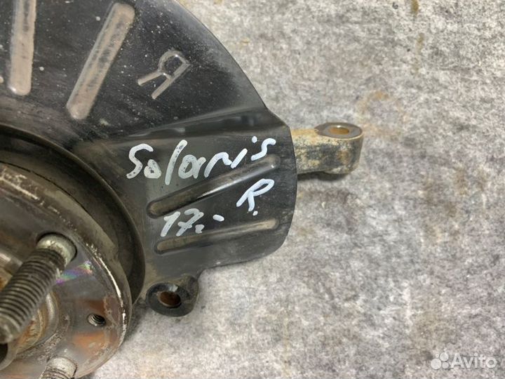 Кулак поворотный передний правый Hyundai Solaris 2