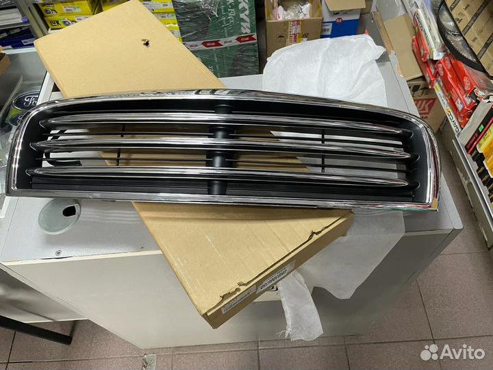 Решетка радиатора Hyundai Sonata EF 863513D100