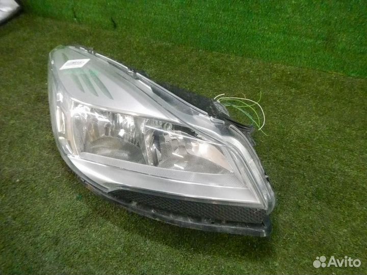 Фара правая Ford Kuga 2 (2012-2016) галоген