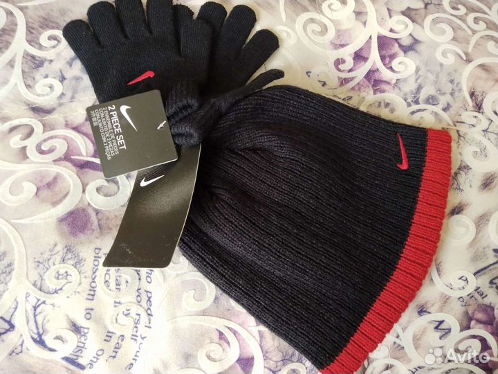 Новые Шапка +Перчатки Nike Opигинал