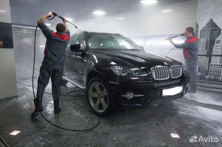 Автомойщики