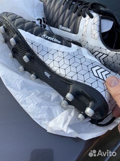 Бутсы футбольные 43,44,45