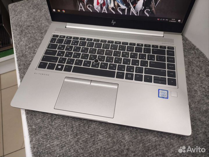 Шустрый Ультрабук HP FHD IPS i5-8250U 256GB SSD