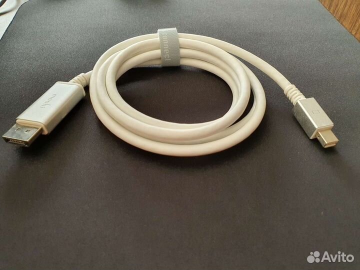 Кабель: Display port-mini на display port