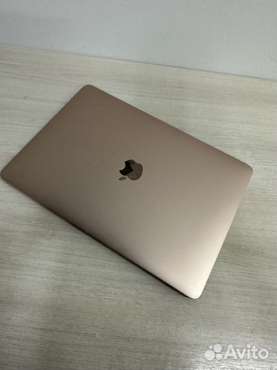 Apple MacBook Air 13 2020 i3