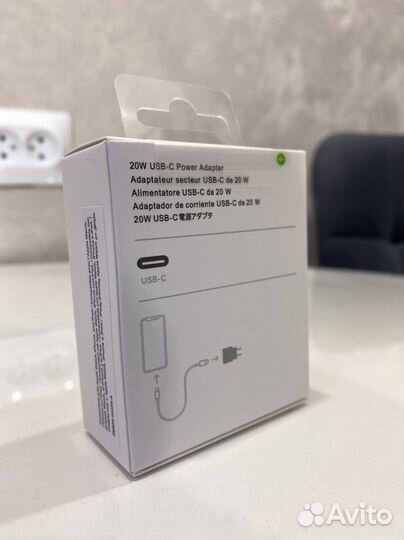 Зарядка iPhone 20w