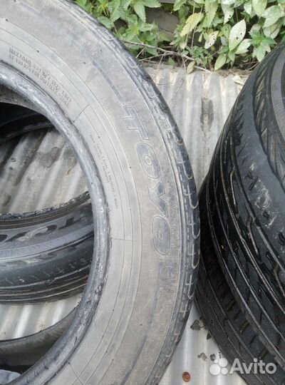 Toyo Tranpath mpF 215/60 R16