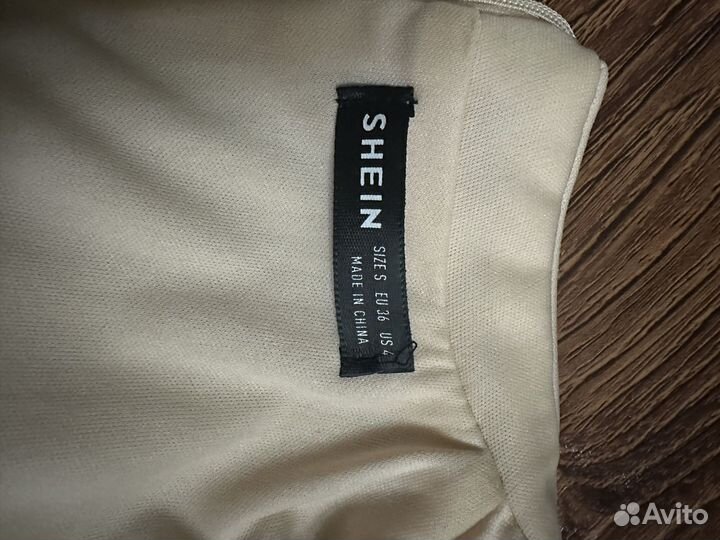 Платье вечернее праздничное