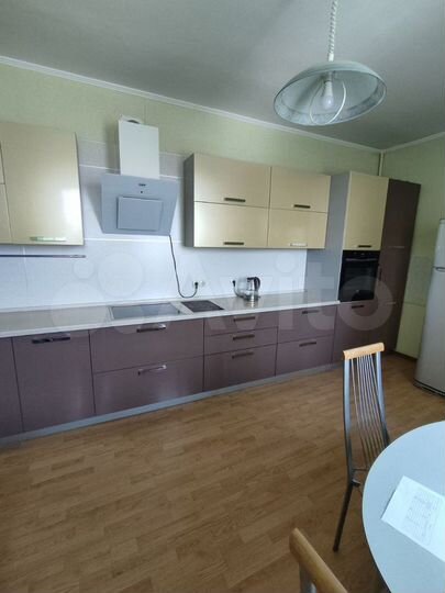 2-к. квартира, 81,9 м², 16/17 эт.