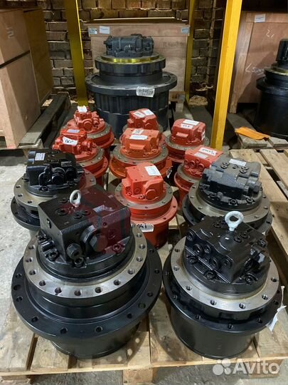 Бортовой редуктор Hitachi ZX70