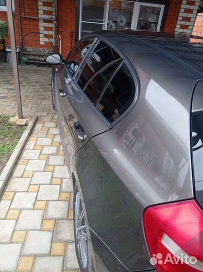 BMW 1 серия 2.0 AT, 2009, 250 000 км