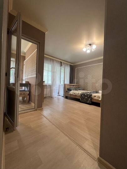 1-к. квартира, 35 м², 1/4 эт.