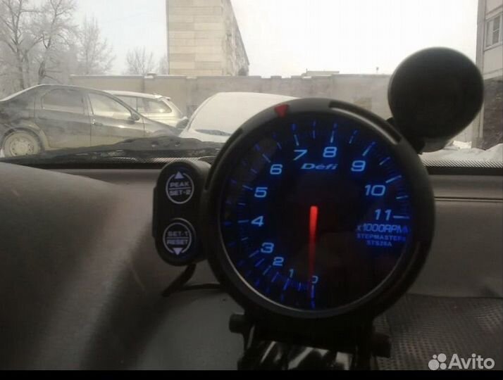 Тахометр с шиф лампой