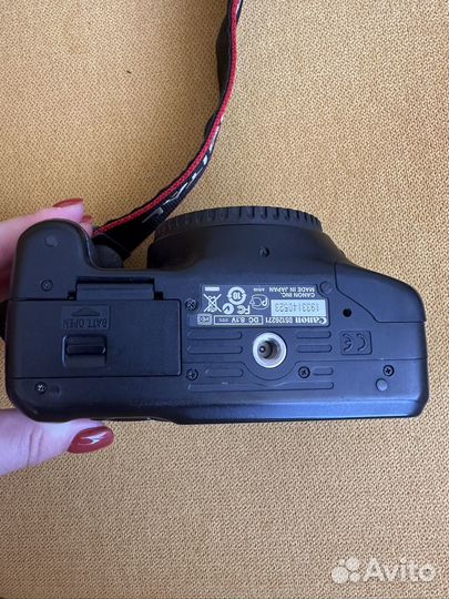 Зеркальный фотоаппарат Canon 550d Body