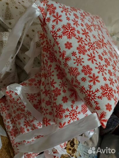 Бортики в детскую кроватку