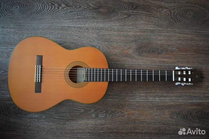 Классическая гитара Yamaha CG122mc