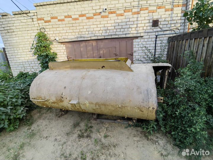Продается цистерна из нержавейки