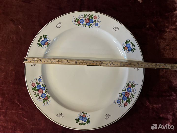 Тарелка столовая, СССР, фарфор