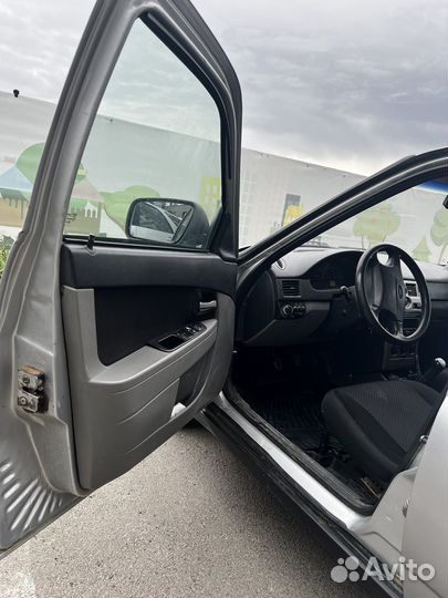 LADA Priora 1.6 МТ, 2010, 250 000 км