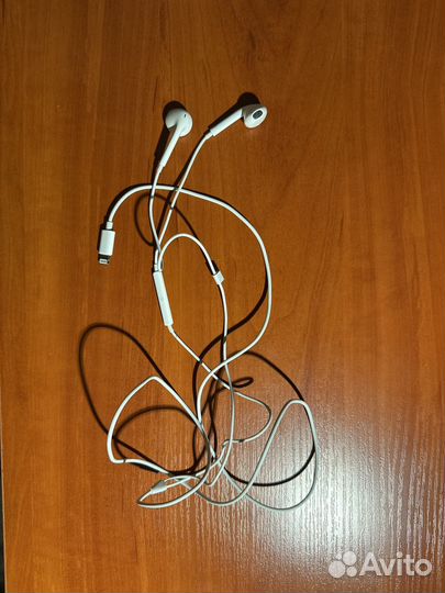 Наушники apple earpods lightning