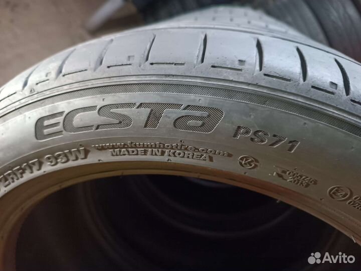 Kumho Ecsta PS71 205/50 R17 93W