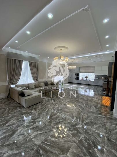 Дом 239,5 м² на участке 26 сот.