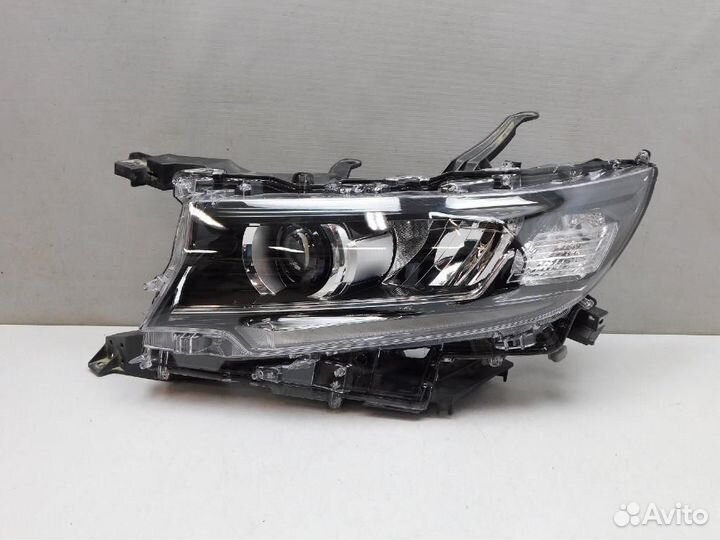 Фара левая Toyota Land Cruiser Prado