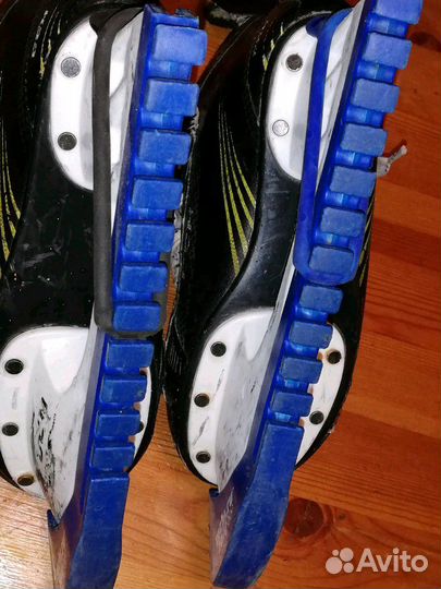 Коньки подростковые CCM IO52