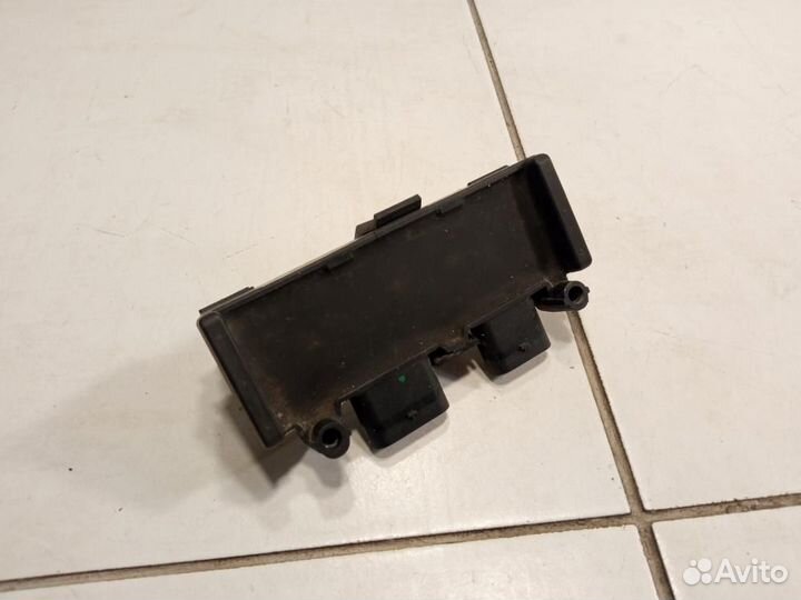 Блок управления открывания багажника Audi A6 C7 4G