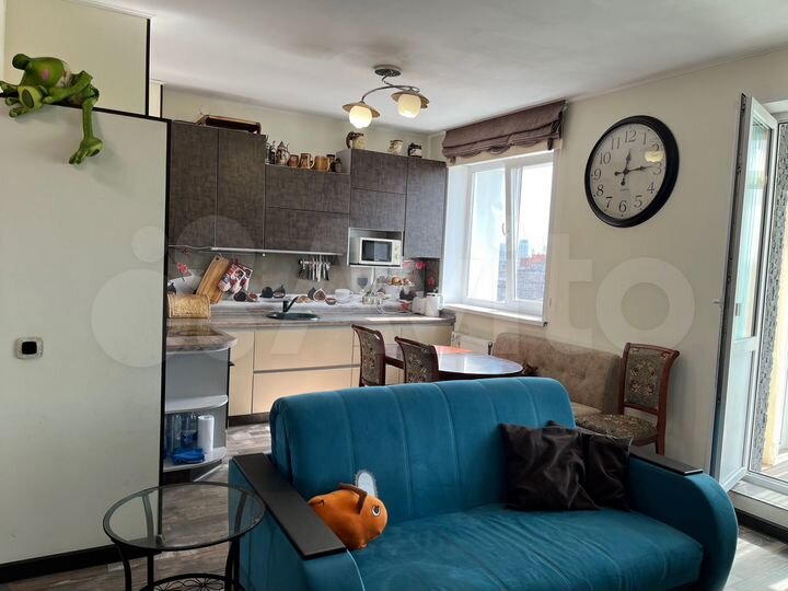 3-к. квартира, 64 м², 10/25 эт.