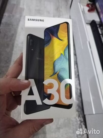 Samsung Galaxy A30, 3/32 ГБ