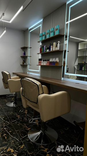 Парикмахер стилист колорист