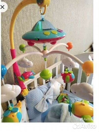 Мобиль на кроватку с проектором