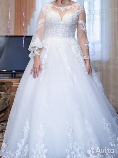 Продам свадебное платье