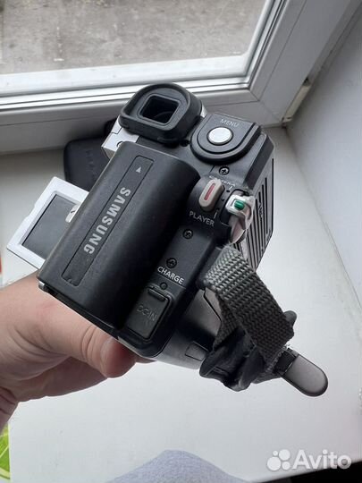 Видеокамера samsung Digital-cam VP-D352i pal