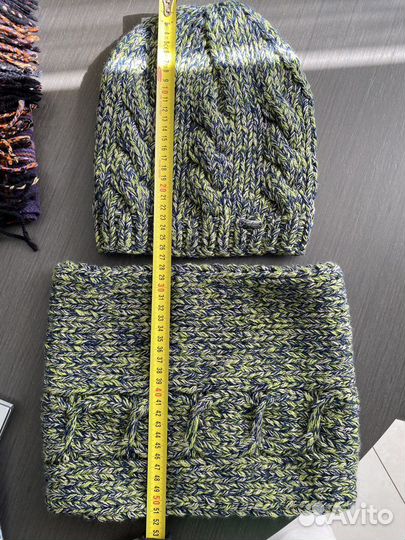 Шарфы и шапки пакетом