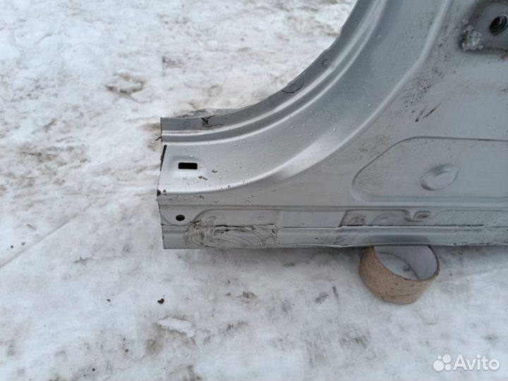 Б/У Б/У Порог со стойкой Состояние отличное