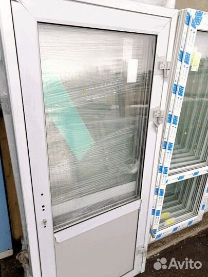 Двери алюминиевые 95х210